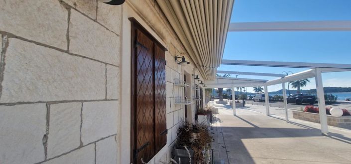 Image No.22-4 Bed Property for sale