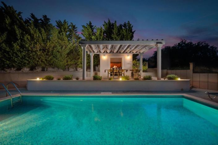 Image No.14-4 Bed Property for sale