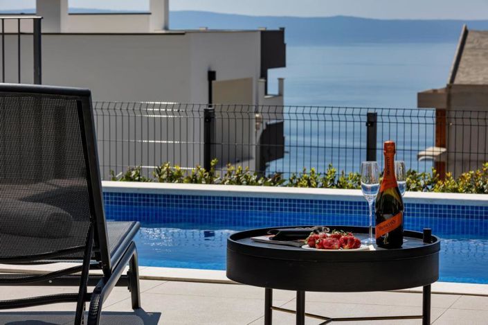 Image No.7-4 Bed Property for sale