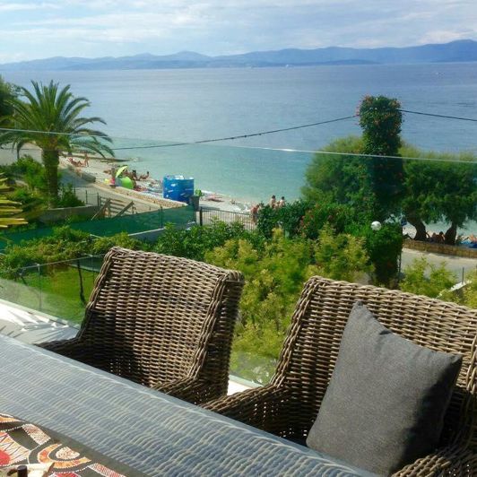 Image No.13-12 Bed Property for sale