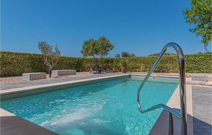 Image No.8-4 Bed Property for sale