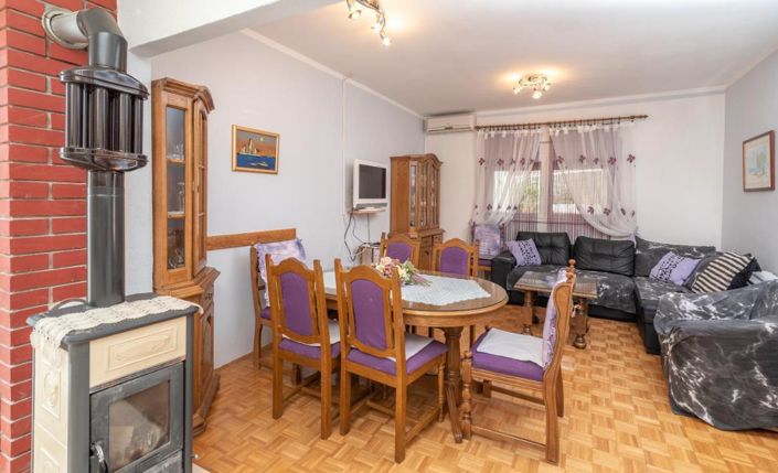 Image No.21-4 Bed Property for sale