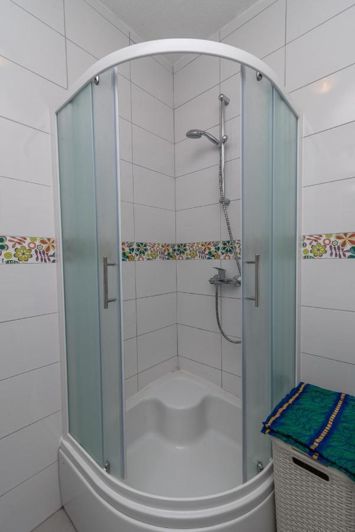 Image No.24-4 Bed Property for sale