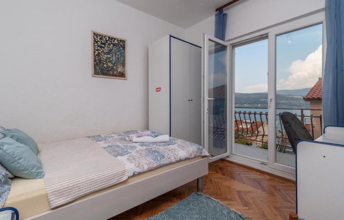 Image No.25-4 Bed Property for sale