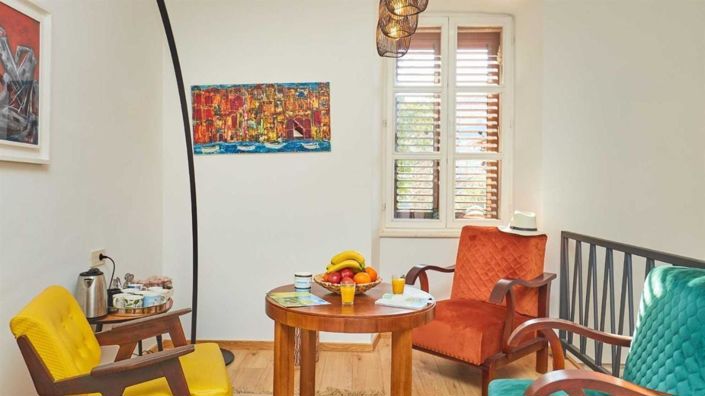 Image No.14-11 Bed Property for sale