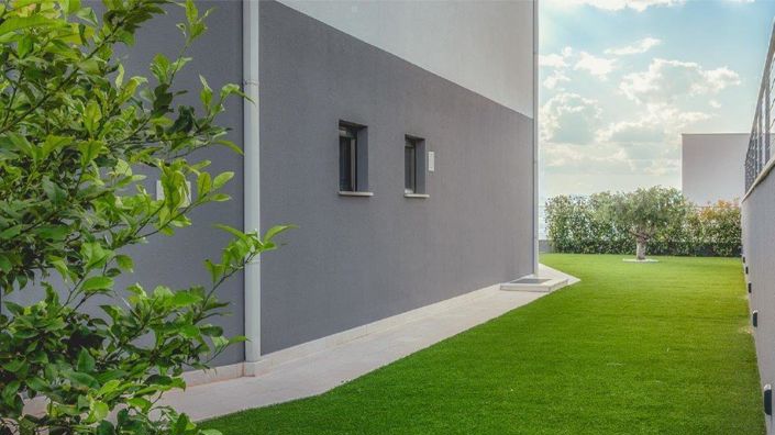 Image No.21-4 Bed Property for sale