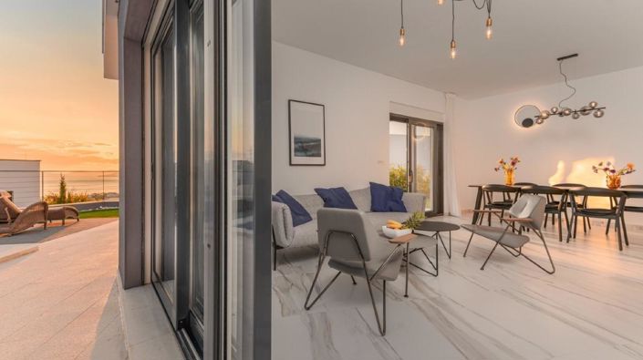 Image No.7-4 Bed Property for sale