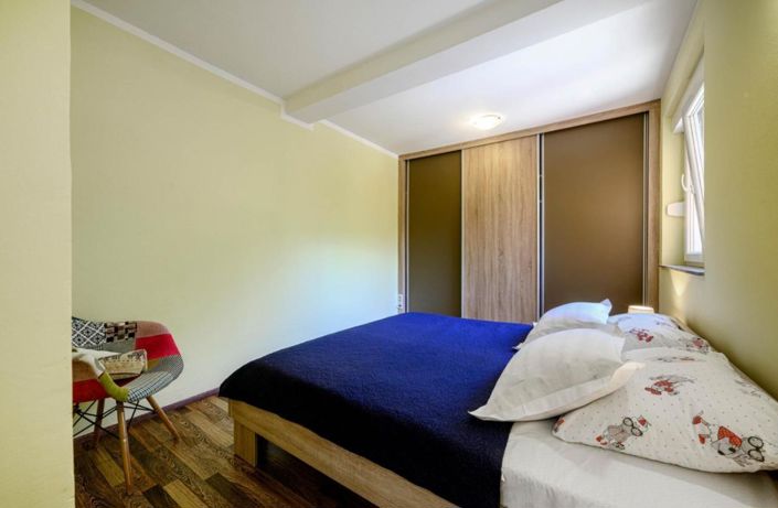 Image No.21-4 Bed Property for sale