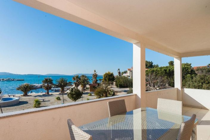 Image No.7-4 Bed Property for sale