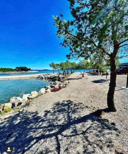 Image No.11-11 Bed Property for sale