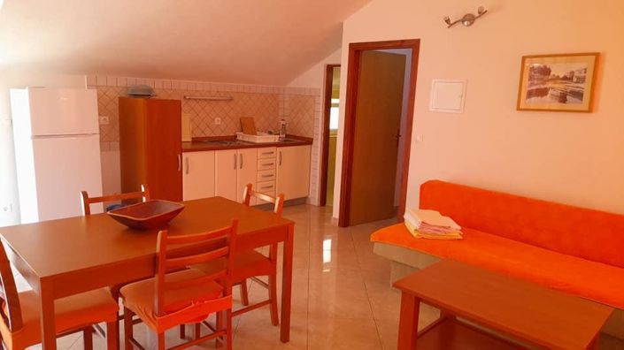 Image No.18-4 Bed Property for sale