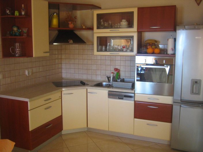 Image No.7-4 Bed Property for sale