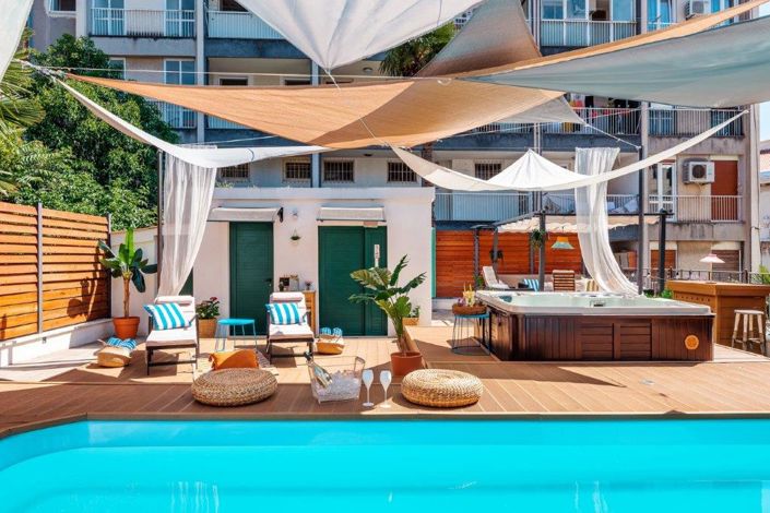 Image No.4-6 Bed Property for sale