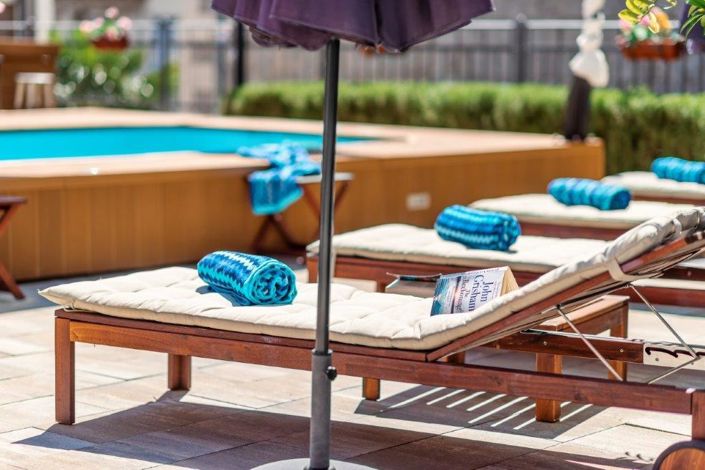 Image No.5-6 Bed Property for sale