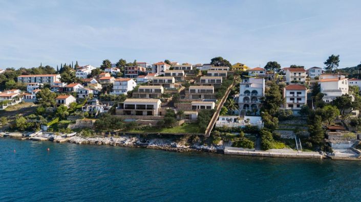 Image No.14-4 Bed Property for sale