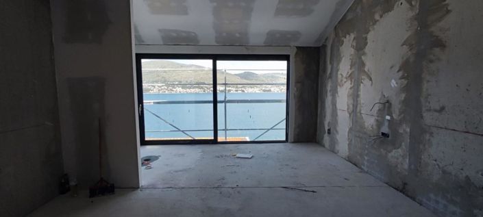 Image No.25-4 Bed Property for sale