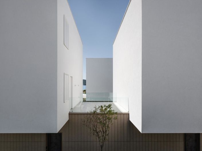 Image No.23-4 Bed Property for sale