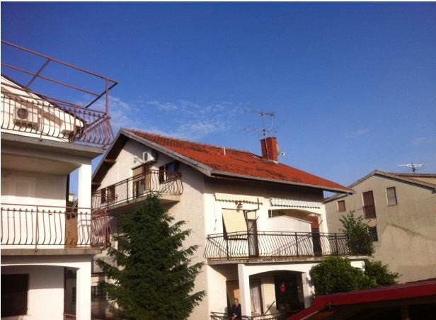 Image No.3-9 Bed Property for sale