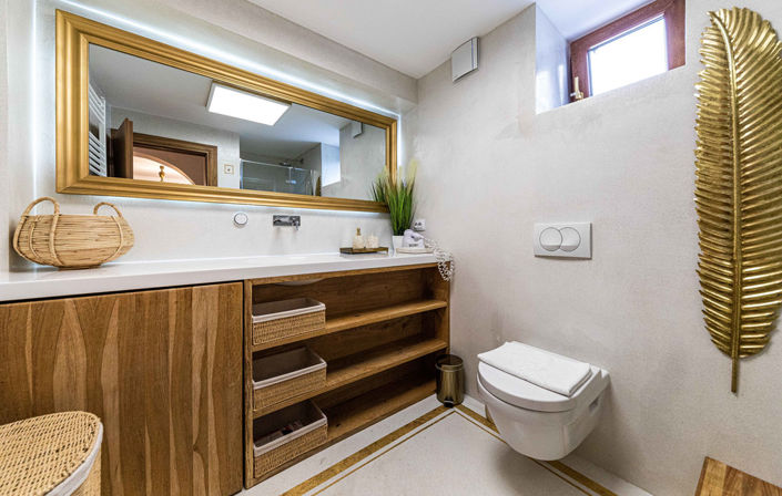 Image No.14-3 Bed Property for sale