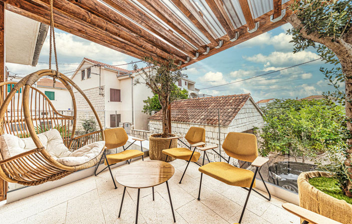 Image No.6-3 Bed Property for sale