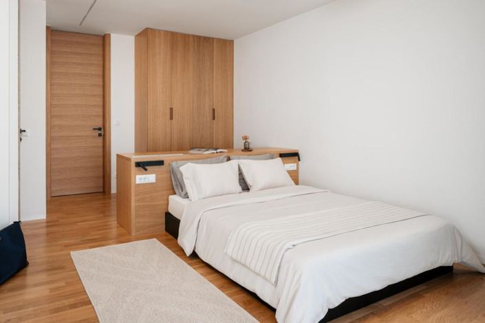 Image No.9-3 Bed Property for sale