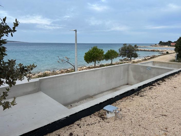 Image No.1-3 Bed Property for sale