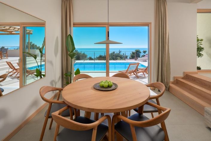 Image No.22-4 Bed Property for sale