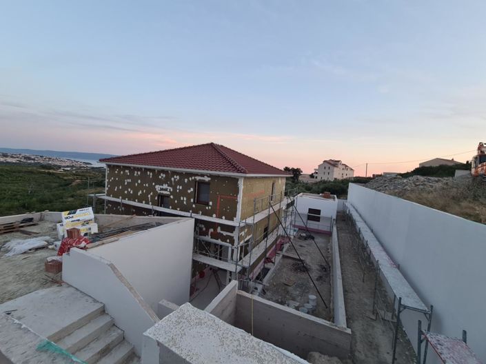 Image No.21-4 Bed Property for sale