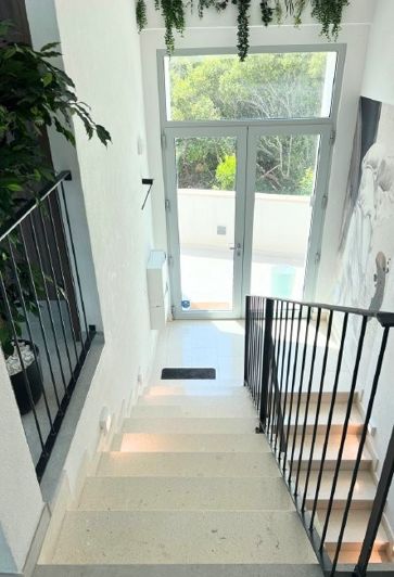 Image No.14-4 Bed Property for sale