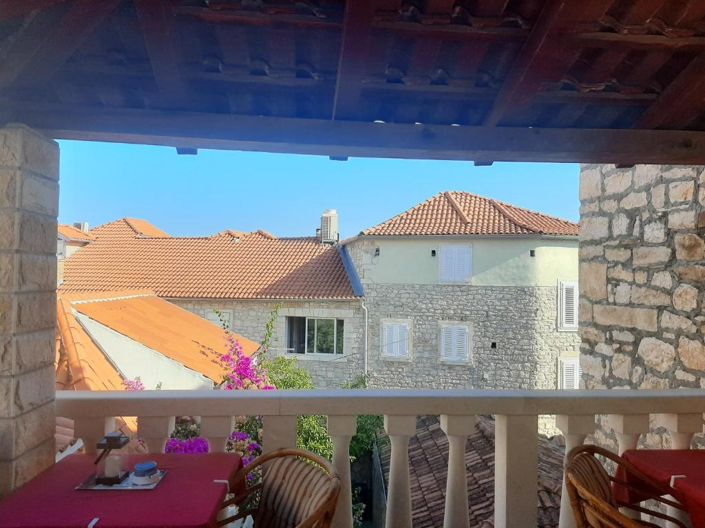 Image No.4-8 Bed Property for sale