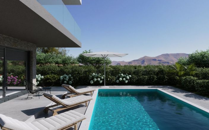 Image No.18-4 Bed Property for sale