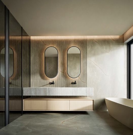 Image No.16-6 Bed Property for sale