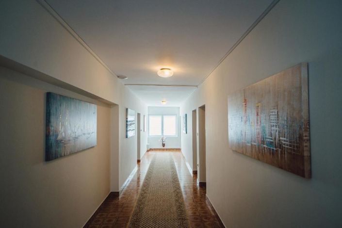 Image No.13-15 Bed Property for sale