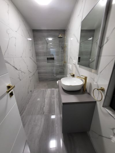 Image No.15-4 Bed Property for sale