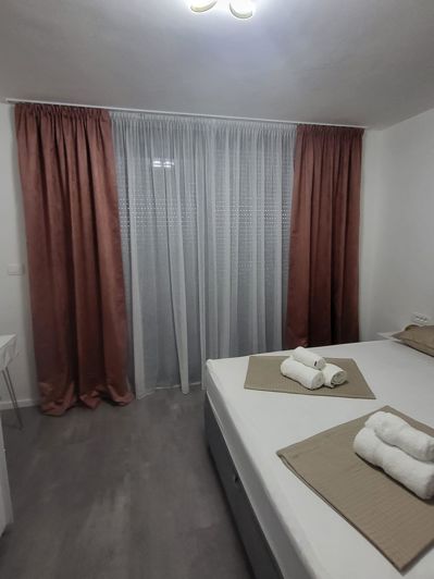 Image No.18-4 Bed Property for sale