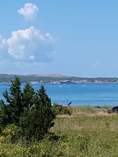 Image No.2-4 Bed Property for sale