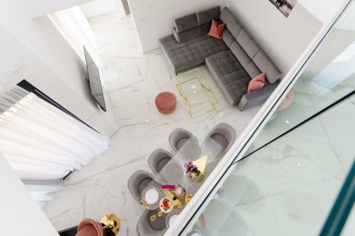 Image No.7-4 Bed Property for sale