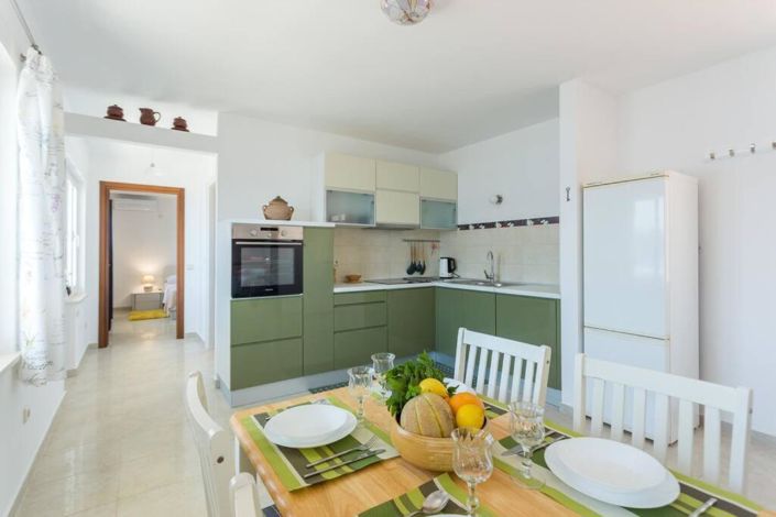 Image No.11-3 Bed Property for sale