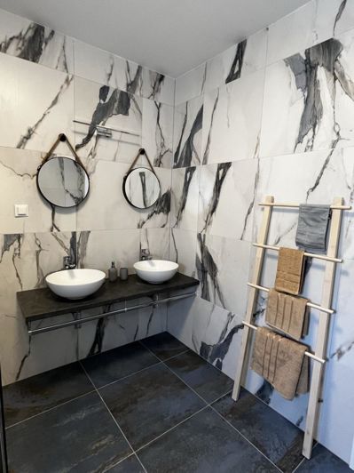 Image No.23-4 Bed Property for sale