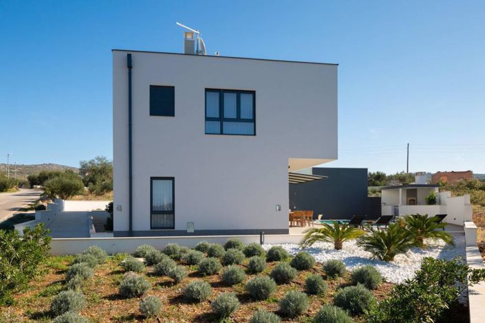 Image No.21-4 Bed Property for sale