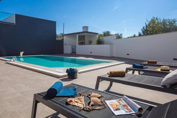 Image No.9-4 Bed Property for sale