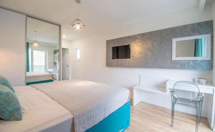 Image No.7-3 Bed Property for sale