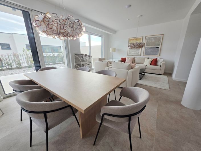 Image No.16-3 Bed Property for sale