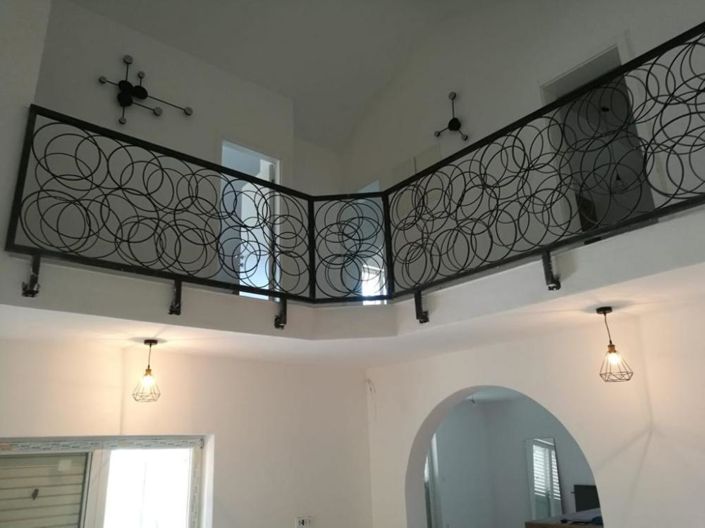 Image No.17-4 Bed Property for sale