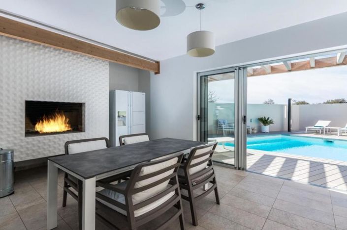 Image No.9-7 Bed Property for sale