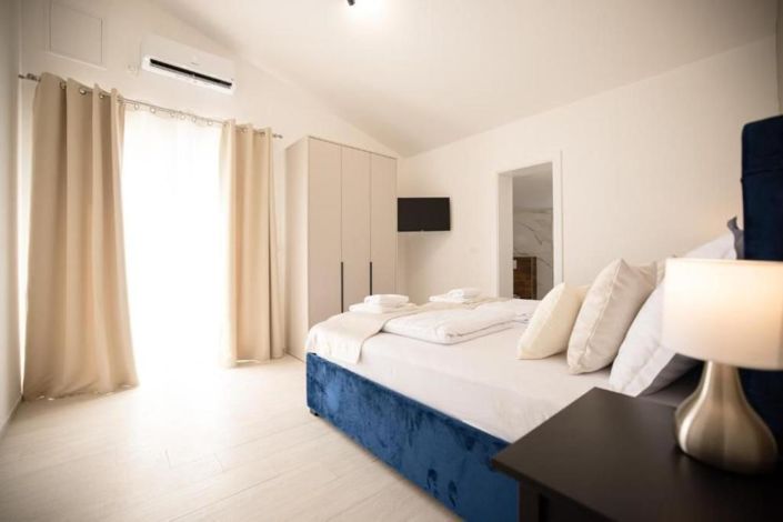 Image No.25-Property for sale