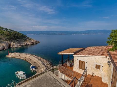 Image No.1-3 Bed Property for sale