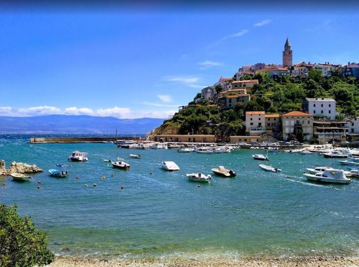 Image No.11-3 Bed Property for sale