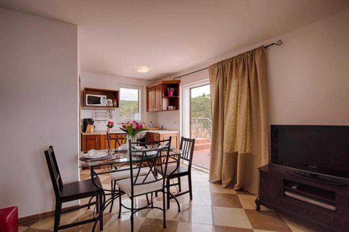 Image No.22-3 Bed Property for sale