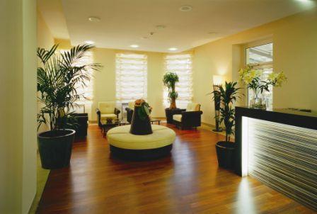 Image No.4-15 Bed Property for sale